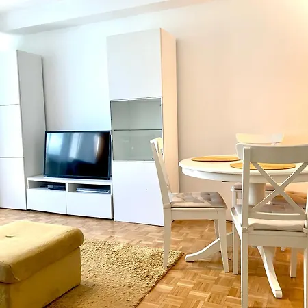 Sluzewapartment 公寓 华沙